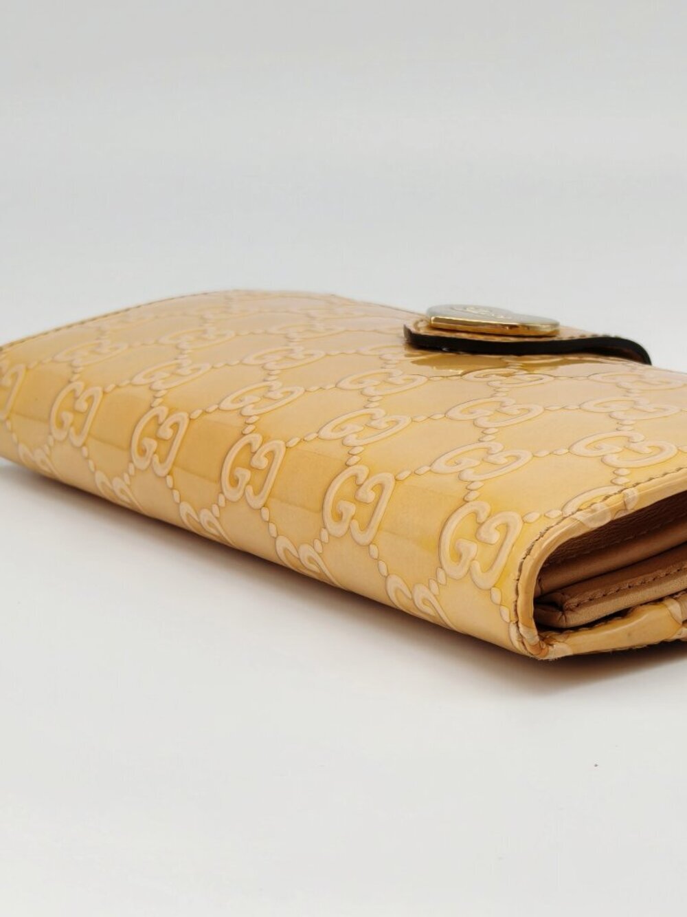 Gucci Guccissima Patent Leather Long Wallet Beige Heart Logo - Picture 7 of 13